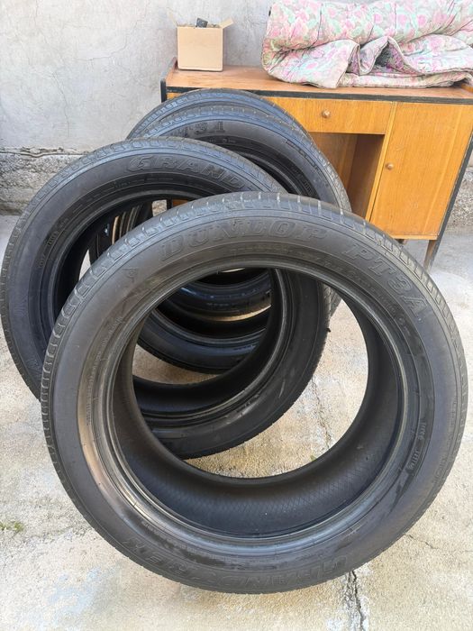 Летние шины Dunlop 275/50R21