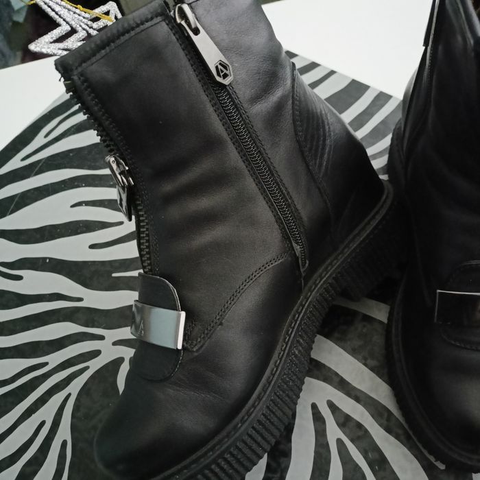 Дамски боти Нови