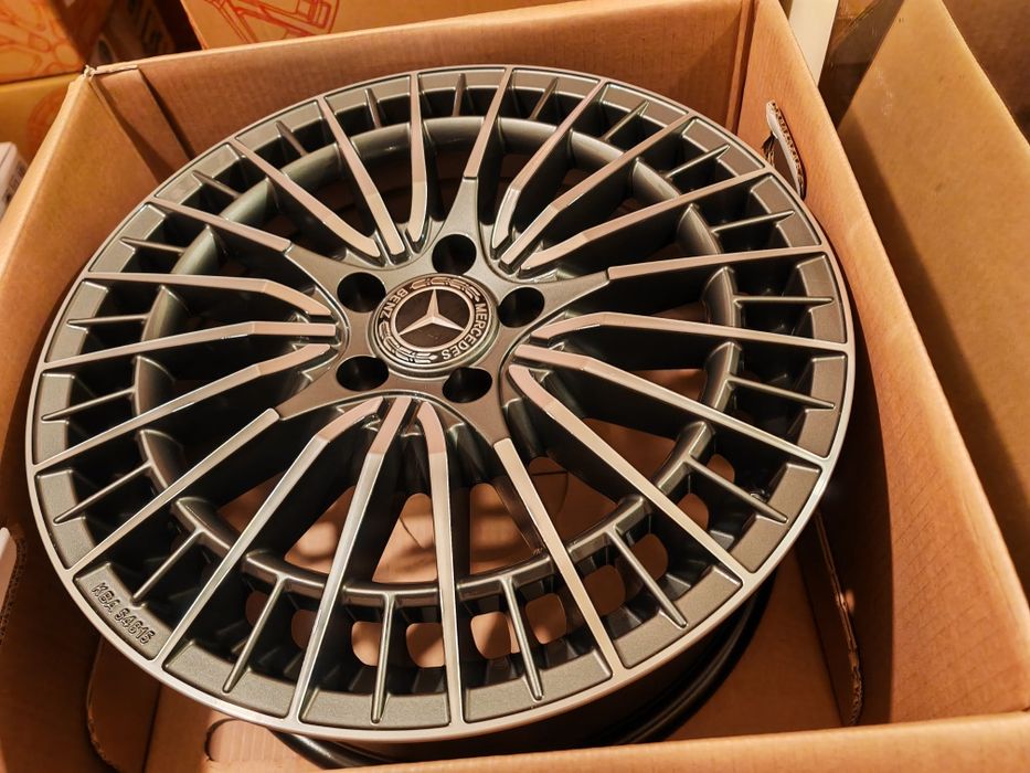 Vand jante de aliaj pentru Mercedes pe 18 marca Gmp italia model Qstar