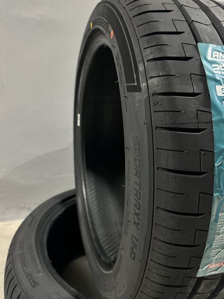 Нови летни гуми LANDSPIDER UHP 255/40R18 99Y XL БОРД 2554018