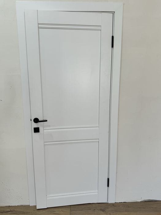 Продается межкомнатная дверь.