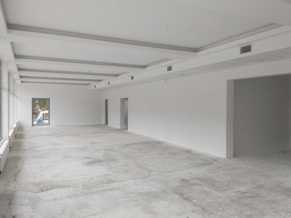 Дава се под наем Магазин в Рудозем - 200 кв.м за 6295.95 € - Снимка #7