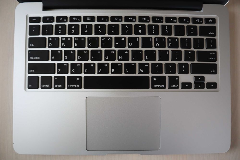 Macbook Pro 13 inch, early 2015