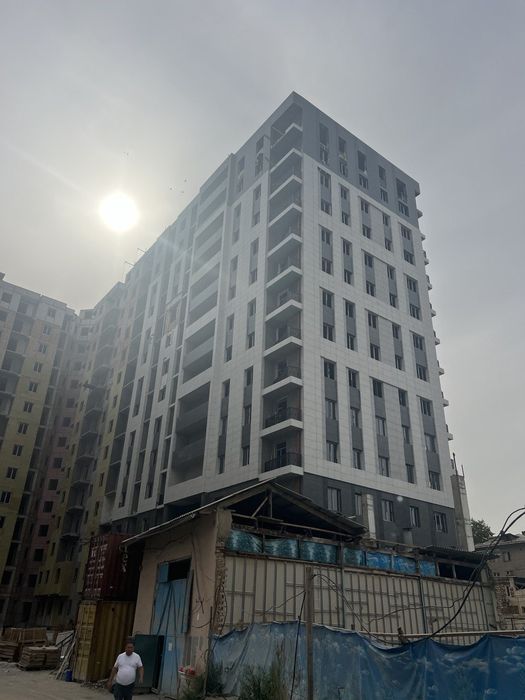 Sotiladi dom 14 qavatli uy 6-qavat 65kv