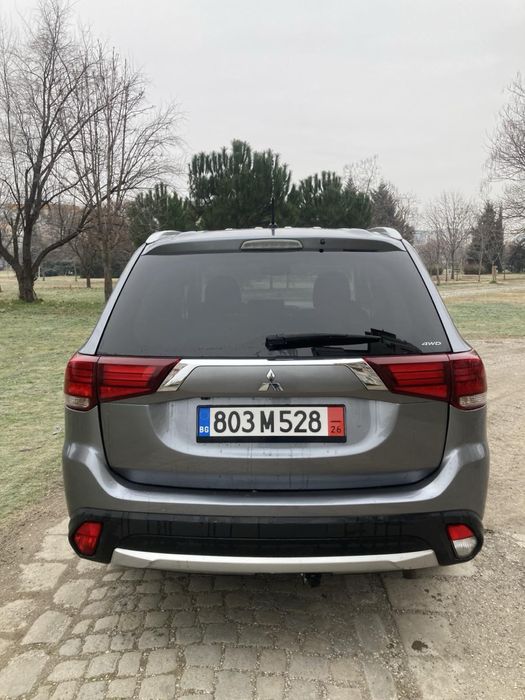 Mitsubishi Outlander 4x4 Автоматик Фейслифт