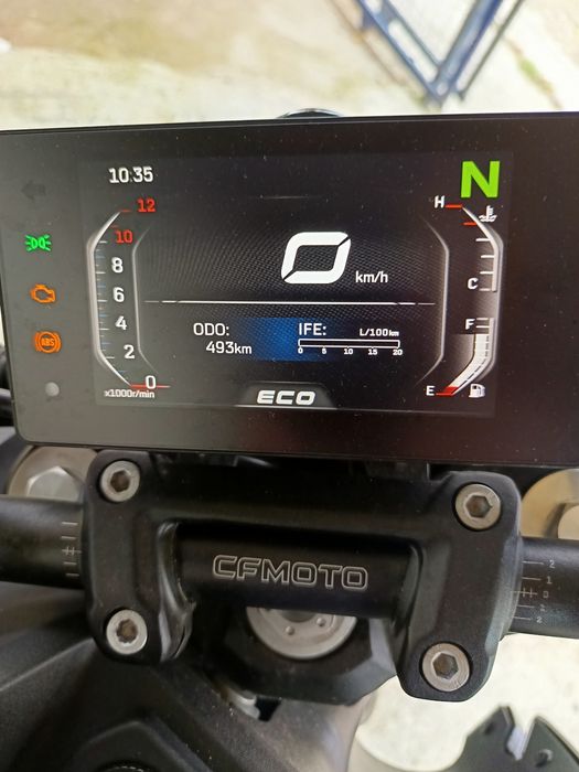 CFMoto 300NK ABS