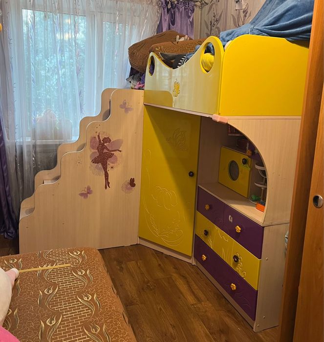 Кровать детская!Новый матрас!