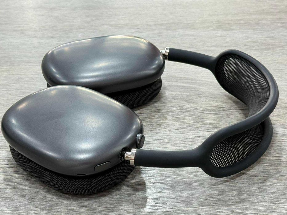 Apple AirPods Max – Space Gray