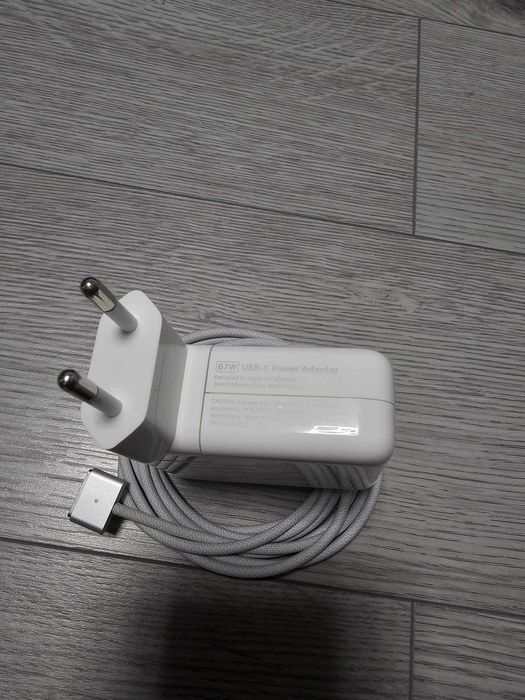 Incarcator MacBook Apple 67w mag safe
