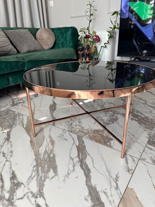 Италианска холна масичка – дизайнерски модел