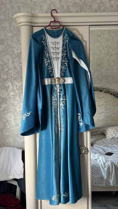 Продам костюм для танцев