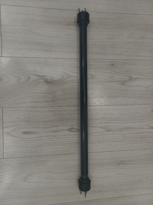 Турник меж дверной