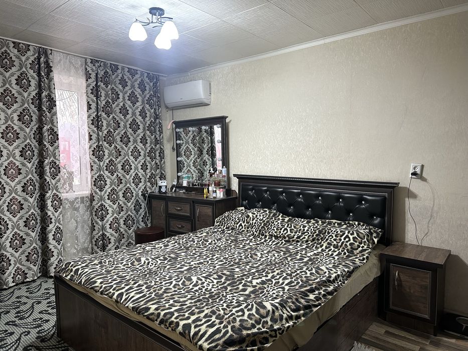 Продается 3-ех комн на 1-ом этаже. Ориентир на против Хокимията,Чехова