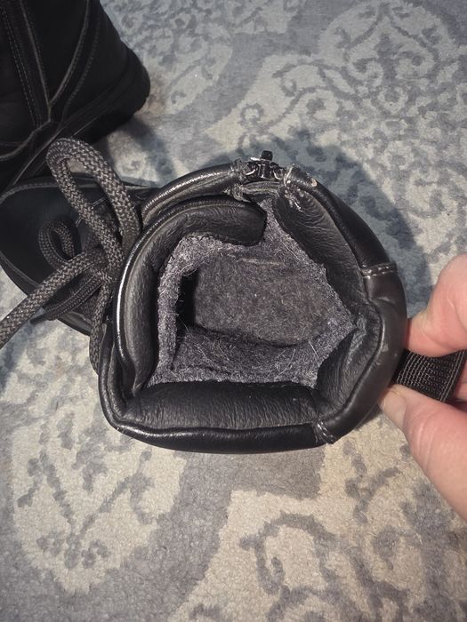 Зимние сапоги на  мальчика 35 р