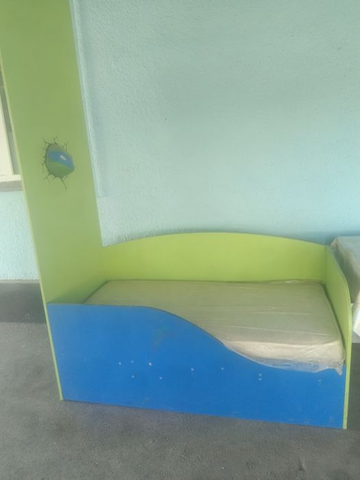 Продам Кровать детская