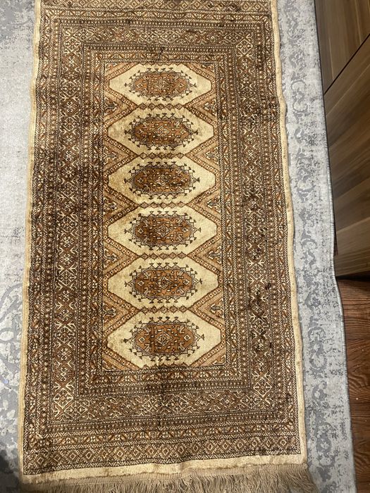 Продаються коврики