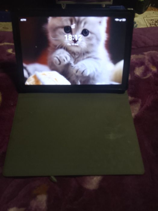 Продам планшет Air Pro, или обменяю на телефон