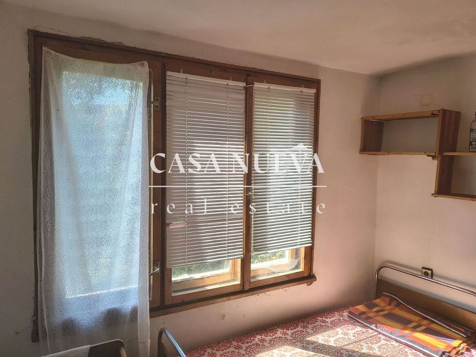 Продава се Къща в с. Реяновци, Област Перник - 90 кв.м за 500 €/кв.м - Снимка #6