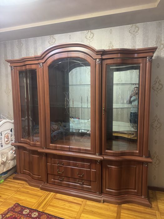Мебель стенка отдам даром. Текинга бервораман