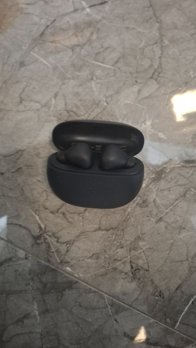 Слушалки redmi черен цвят