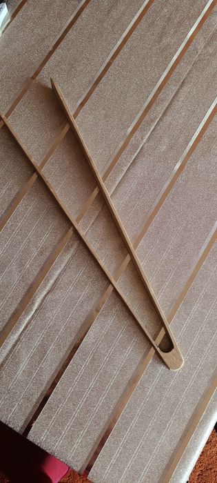 Дъбова щипка за барбекю.Цена-2.50 евро.