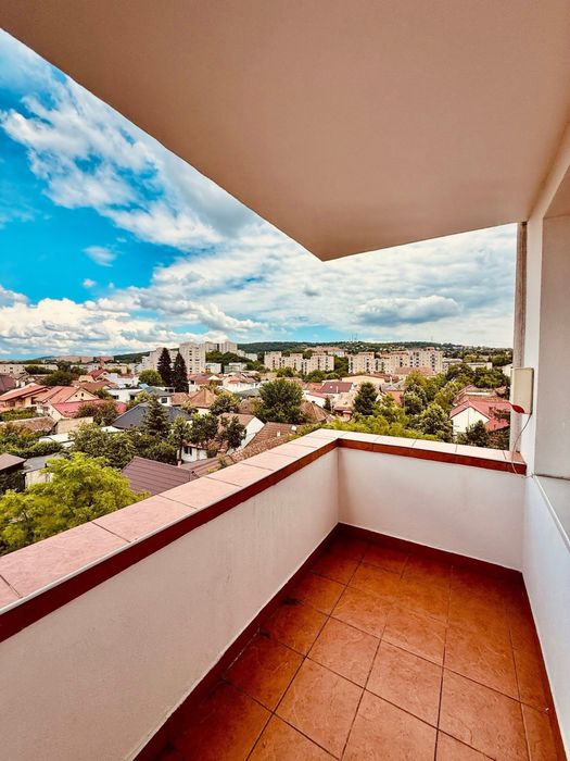 3 Camere 95 MP 7noi