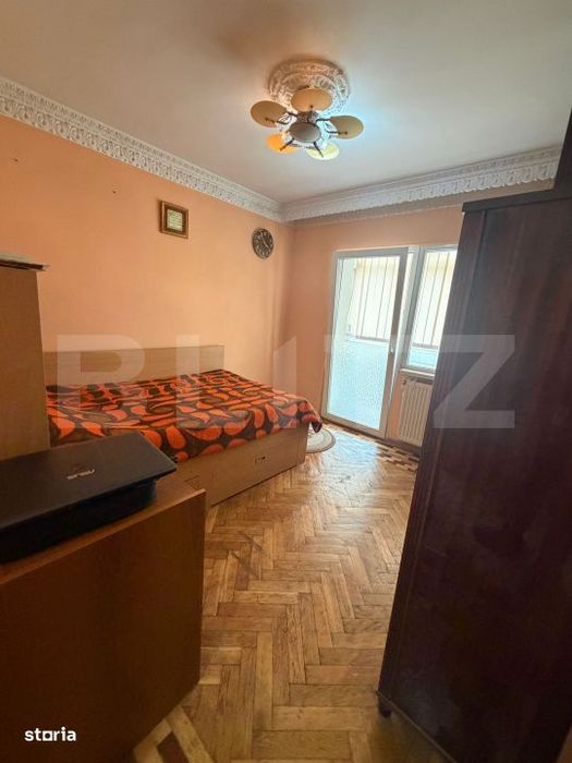 Apartament cu 3 camere, etaj 1, zona Calea Obcinelor