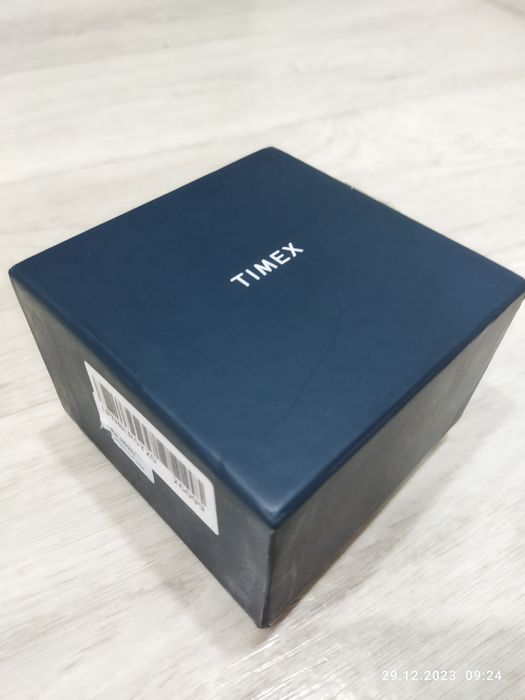 Часы женские TIMEX новые