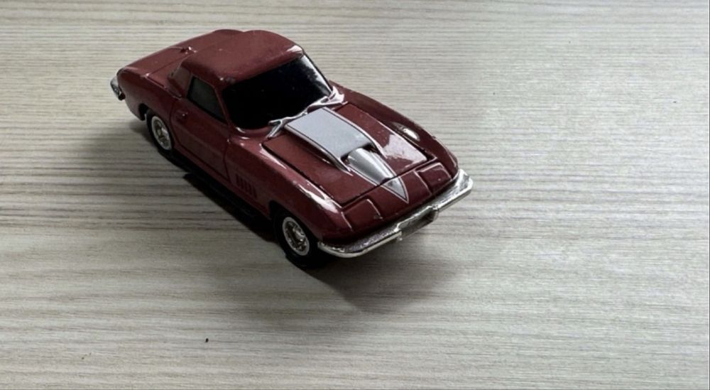 Machete auto metalice Johnny Lighting scara 1/72
