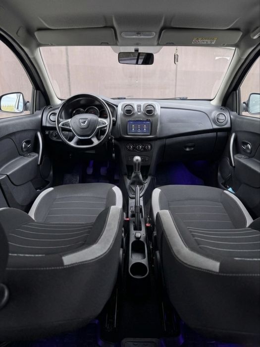 Sandero stepway 0.9 GPL  FULL