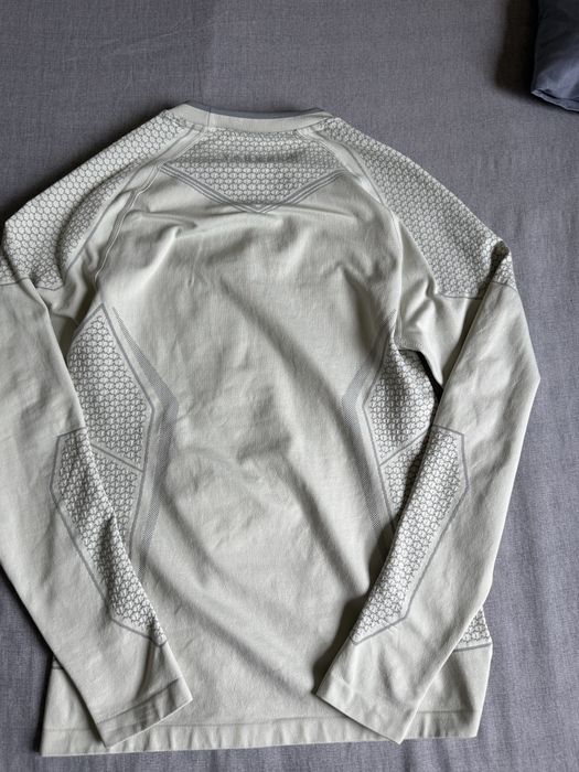 Youngla compressions