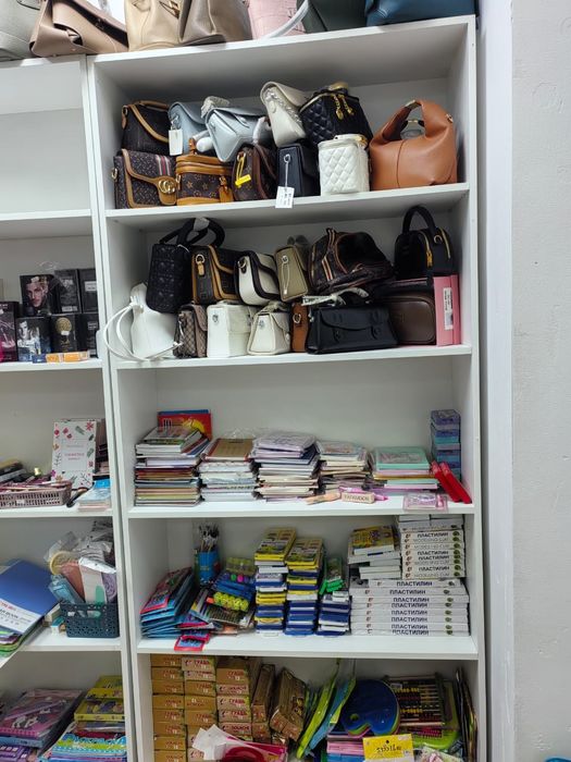 полка, шкаф для товаров