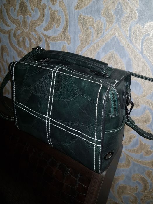 Продам женскую сумку