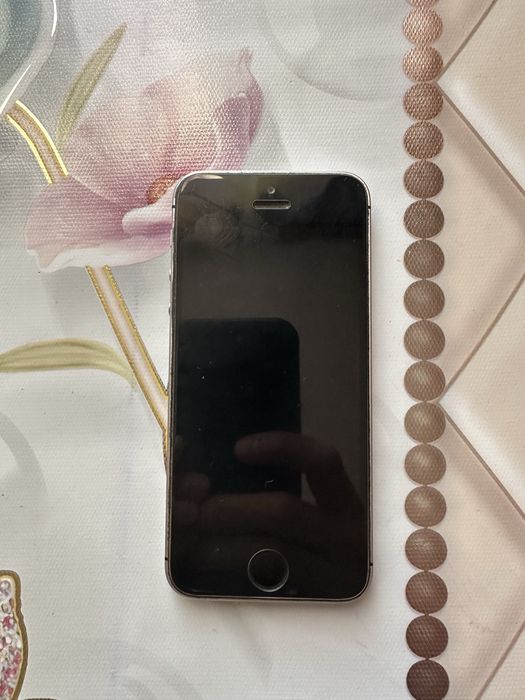 Айфон 5/6 se, работает все.