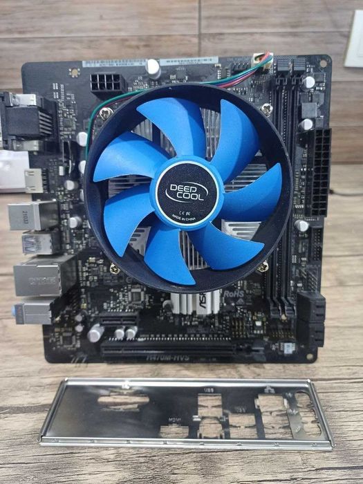 Комплект: Asrock H470M-HVS + Intel Core i5-10400F. Кулер в подарок.