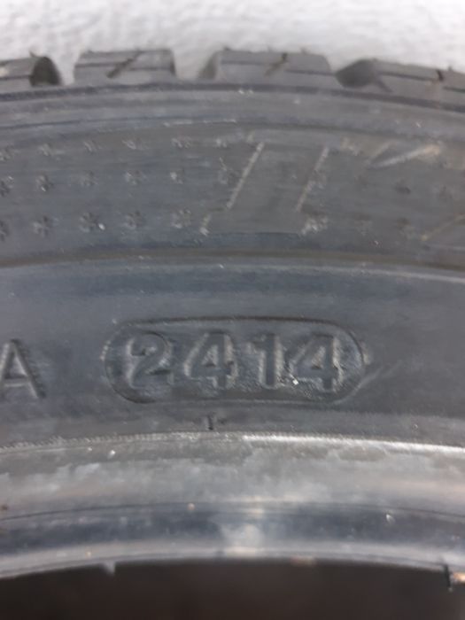 Нови зимни Гуми 2 броя KUMHO IZen KW23 175 50 R15