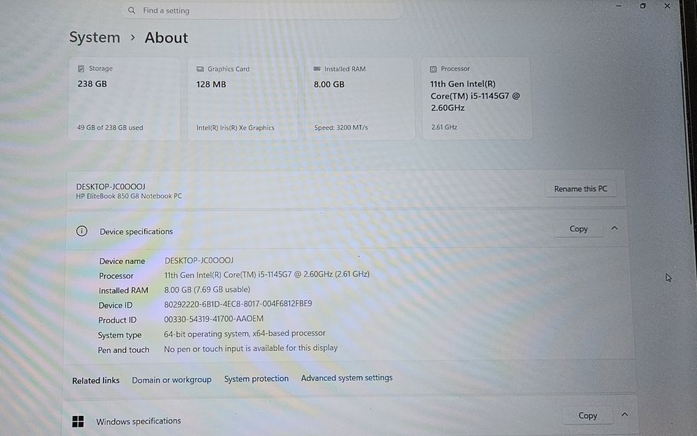 HP Elitebook 850 G8 / i5 gen 11 /  SSD 256 / 8 Gb RAM/ 15.6 inch