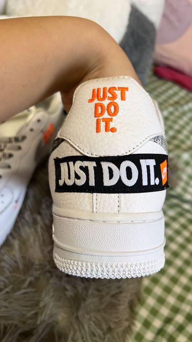 Nike air force 1’07 premium