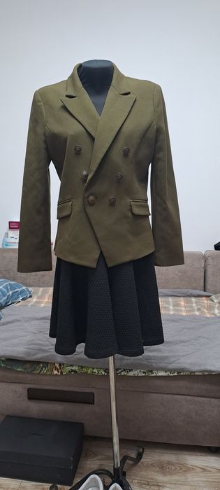 Пиджаки 46 размера