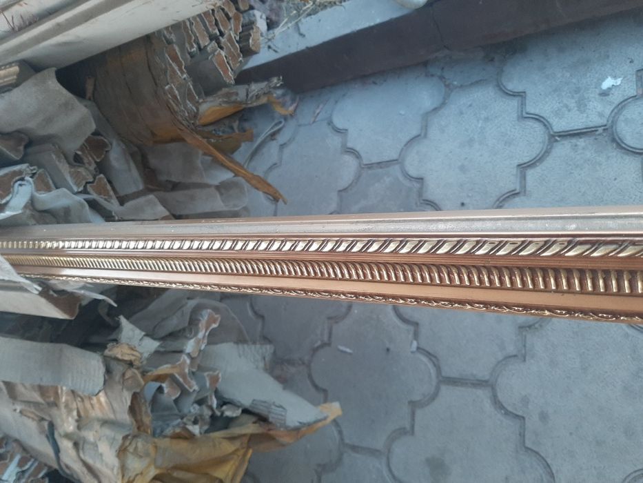 Деревянные багеты для оформления