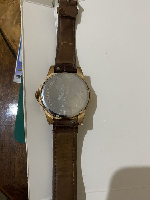 Продается наручные часы