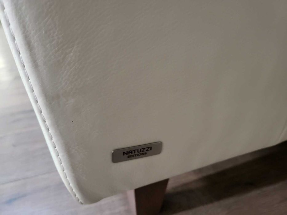 Италиански светло кремав кожен диван тройка "NATUZZI"