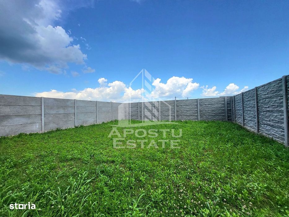 Jumatate de duplex pe parter cu 3 camere si 2 bai, Sag, Timis