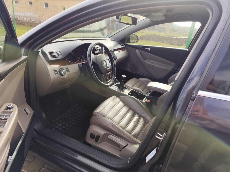 Vând Passat B6 Sedan