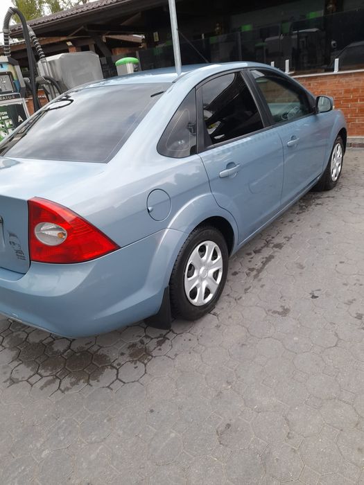 Vând Ford focus an 2008