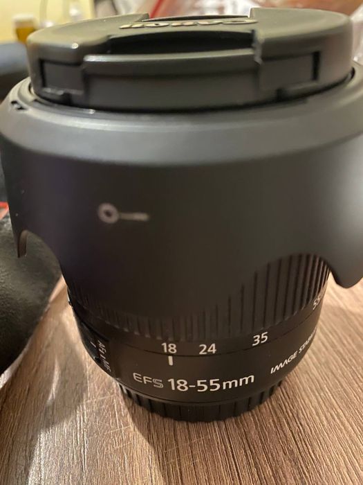 Canon 250D kit 18-55