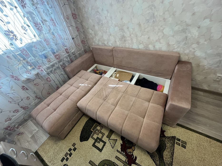 Продам угловой диван