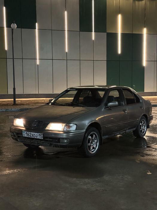 Nissan sunny /Ниссан санни