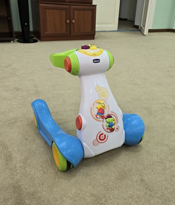 Толокар чикко б/у