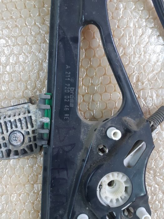 Macara geam dr fata mercedes E w211